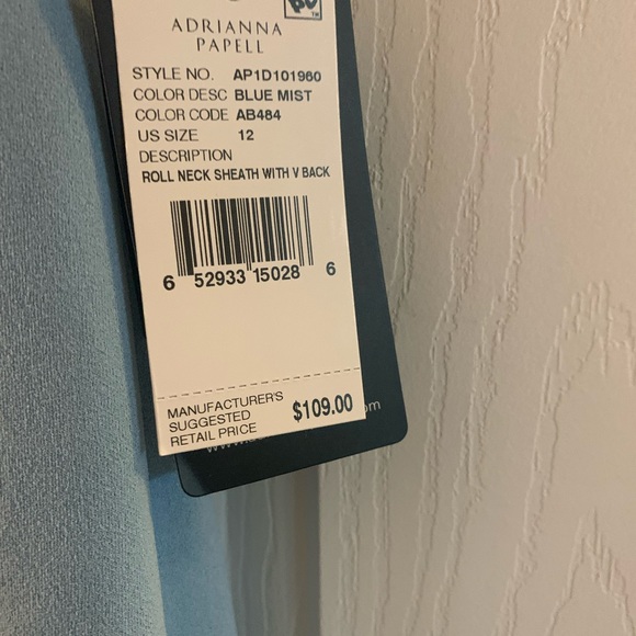 ADRIANNA PAPELL DRESS, Size 12, NWT, Never worn, Color blue Mist. - Picture 4 of 4